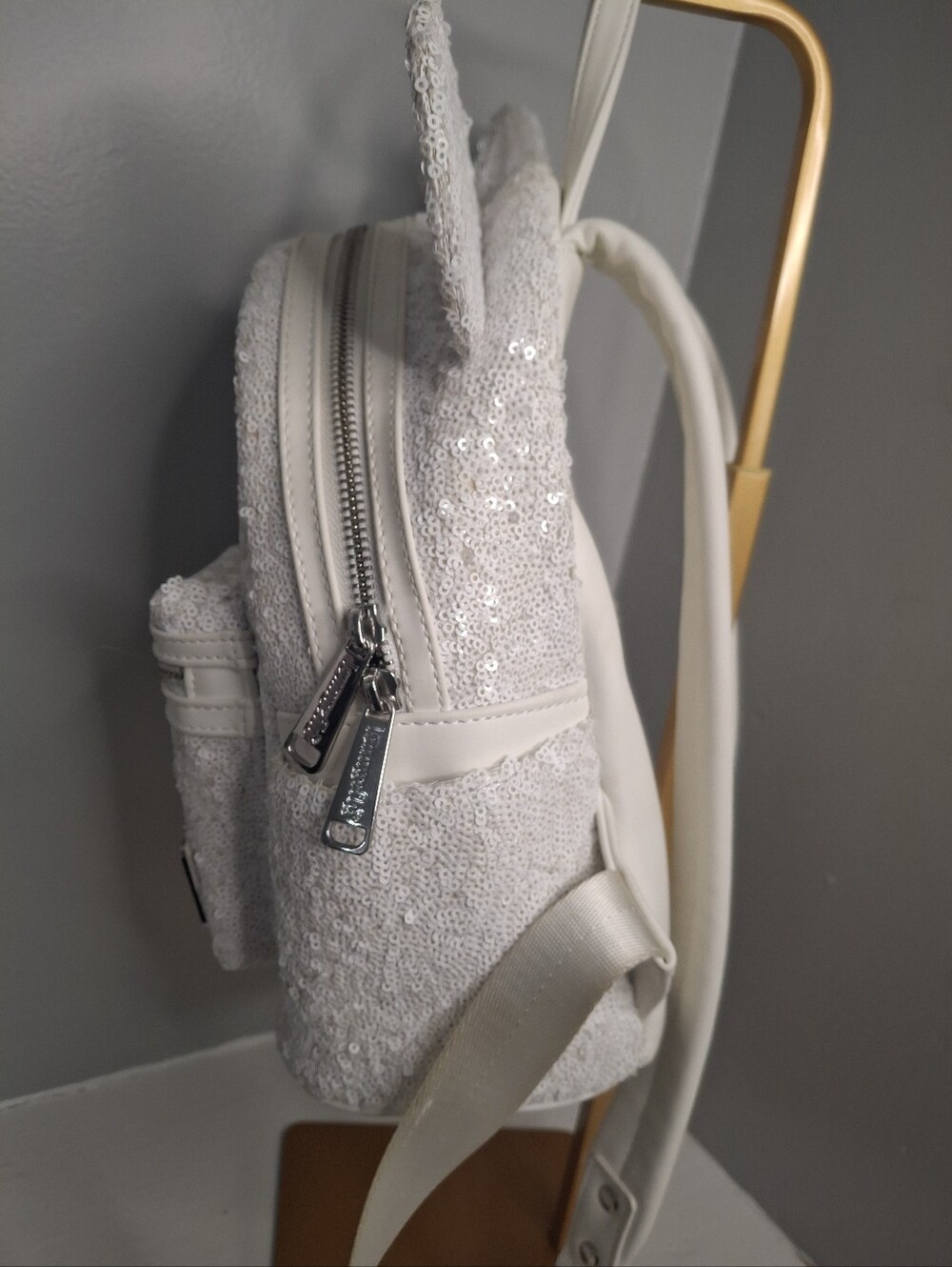 Disney Loungefly White Sequin Mickey Mouse Mini Backpack - Picture 3 of 7